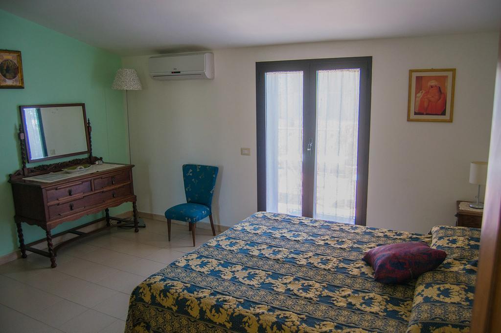 B&B Cactus Giardini Naxos Εξωτερικό φωτογραφία